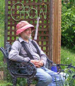 Turn Your Garden into an Oasis with Flowers and Fun Varieties Image